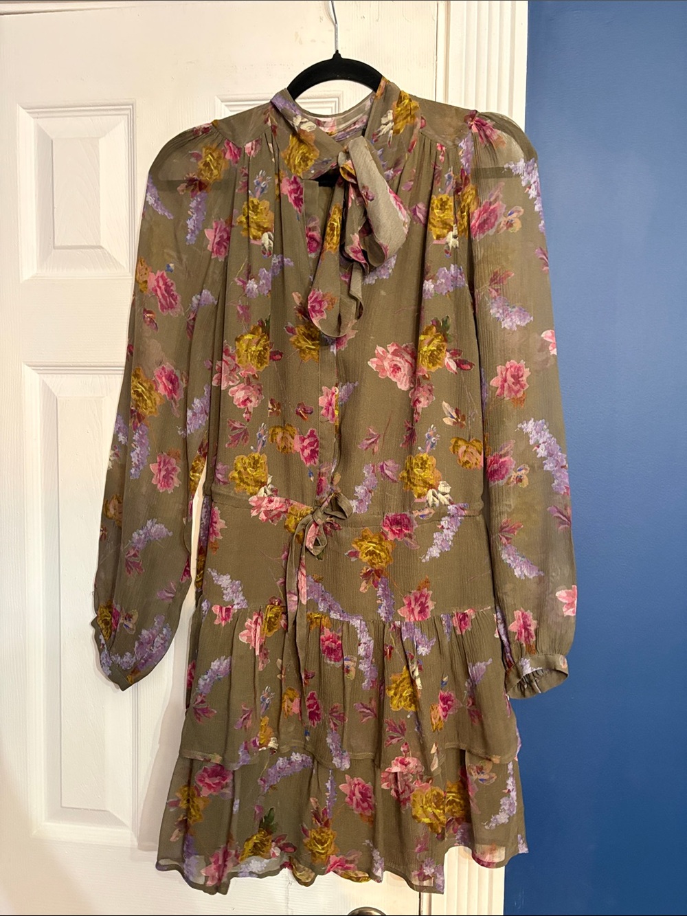Paige Elynne Floral Long Sleeve Silk Chiffon Dress In Moss - size XS - Picture 9 of 9